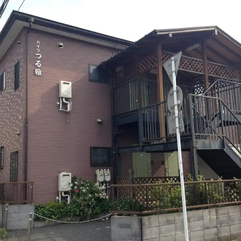 ハイツつる雅 外観