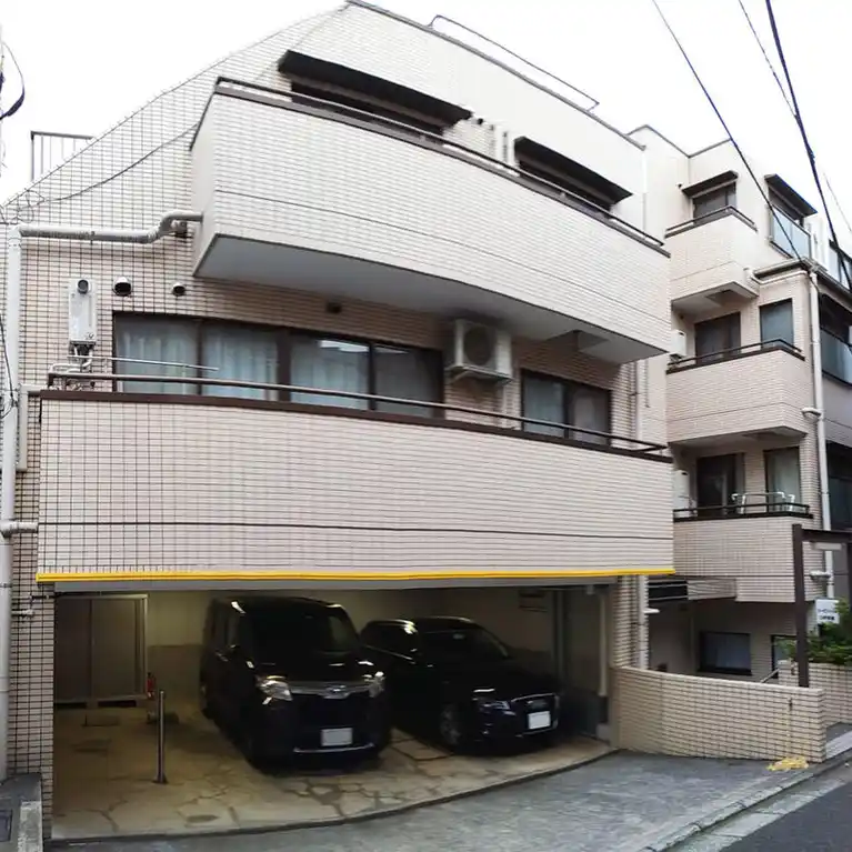 ローゼンハイム三軒茶屋 外観