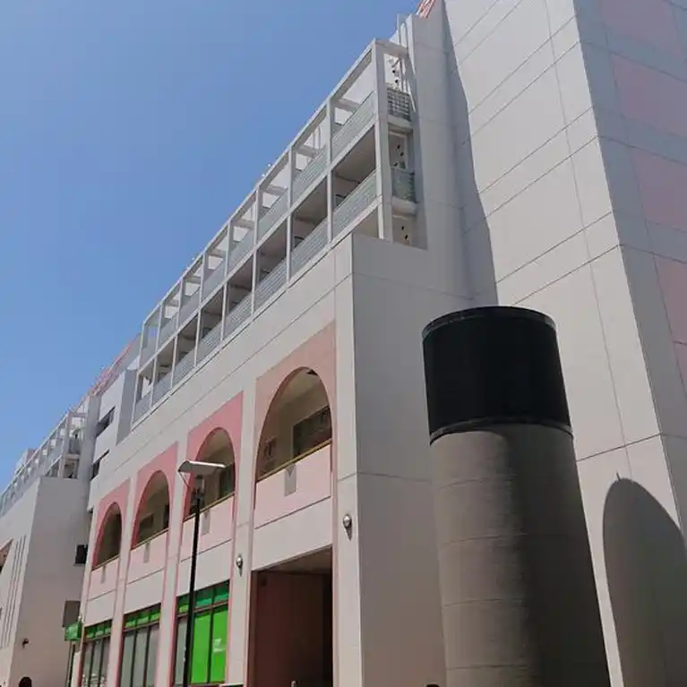 ホーメストプラザ十日市場西館