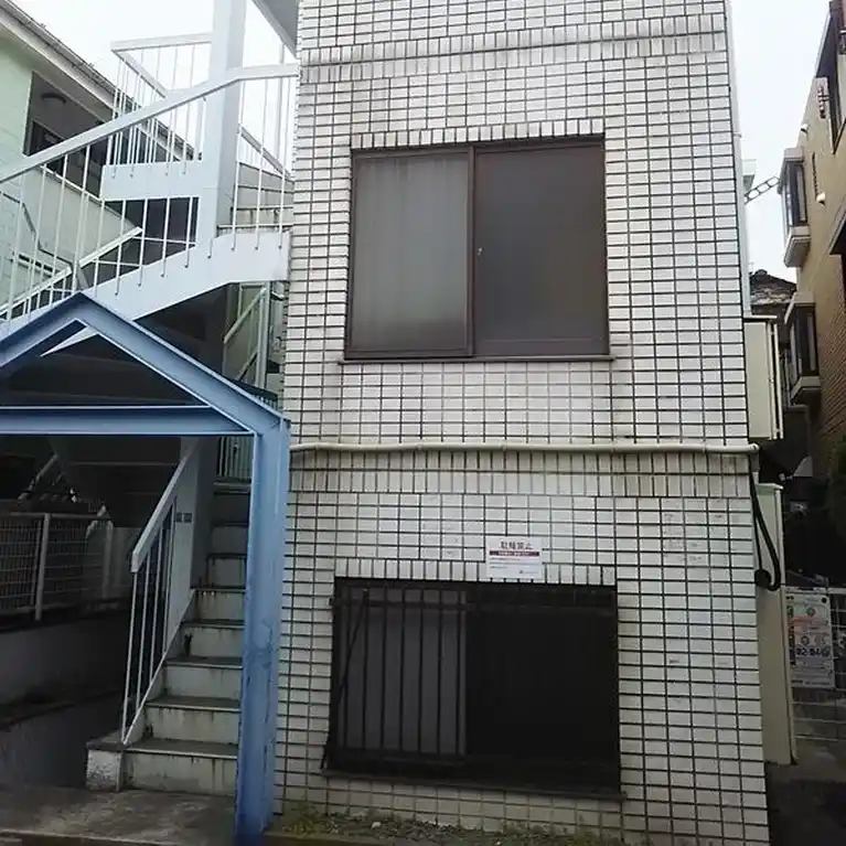 パレロワイヤルイースト1 外観