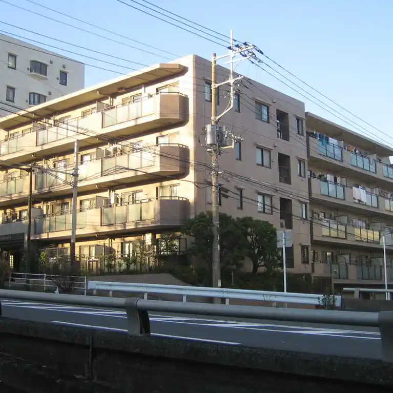ナイスアーバン東戸塚 外観