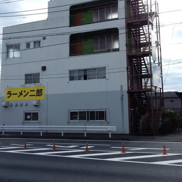 粕谷ビル