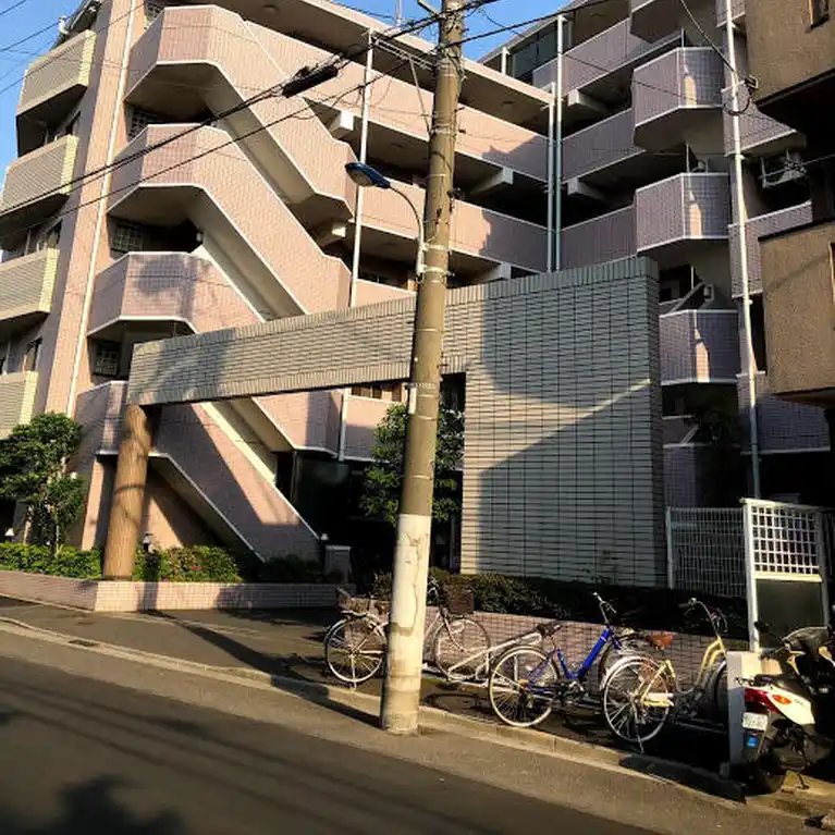 ライオンズシティ浮間公園