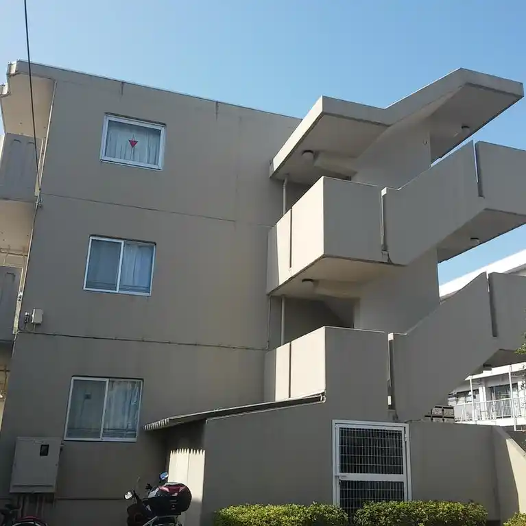 リバーヒルズ 外観