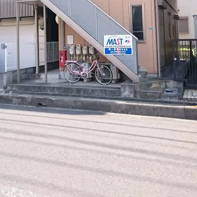 リナ シャンテ 外観
