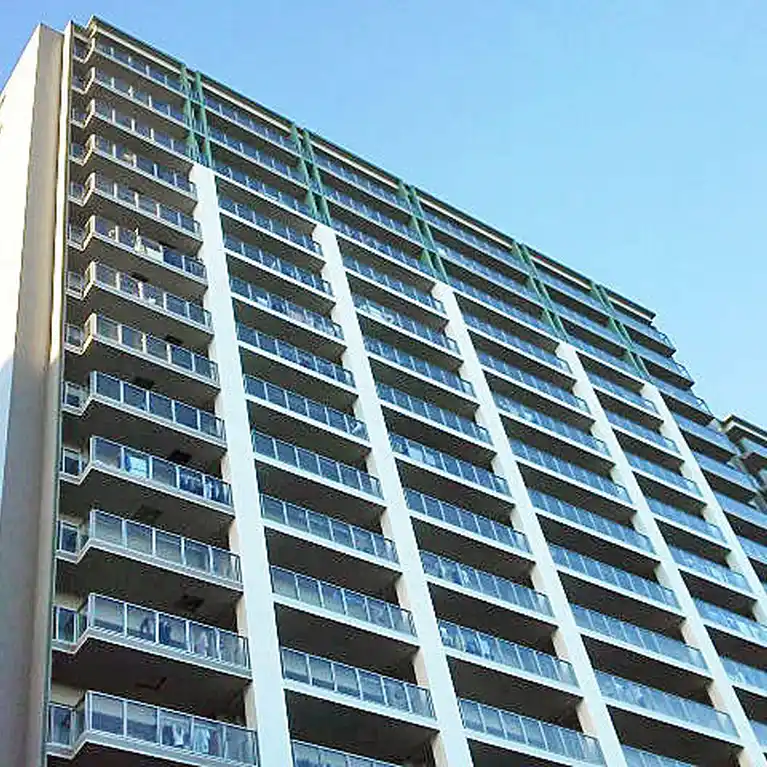 セレナヴィータ新浦安D棟