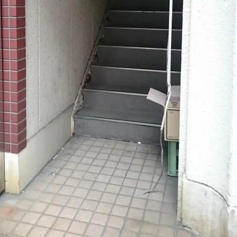 鵜沢ビル 外観