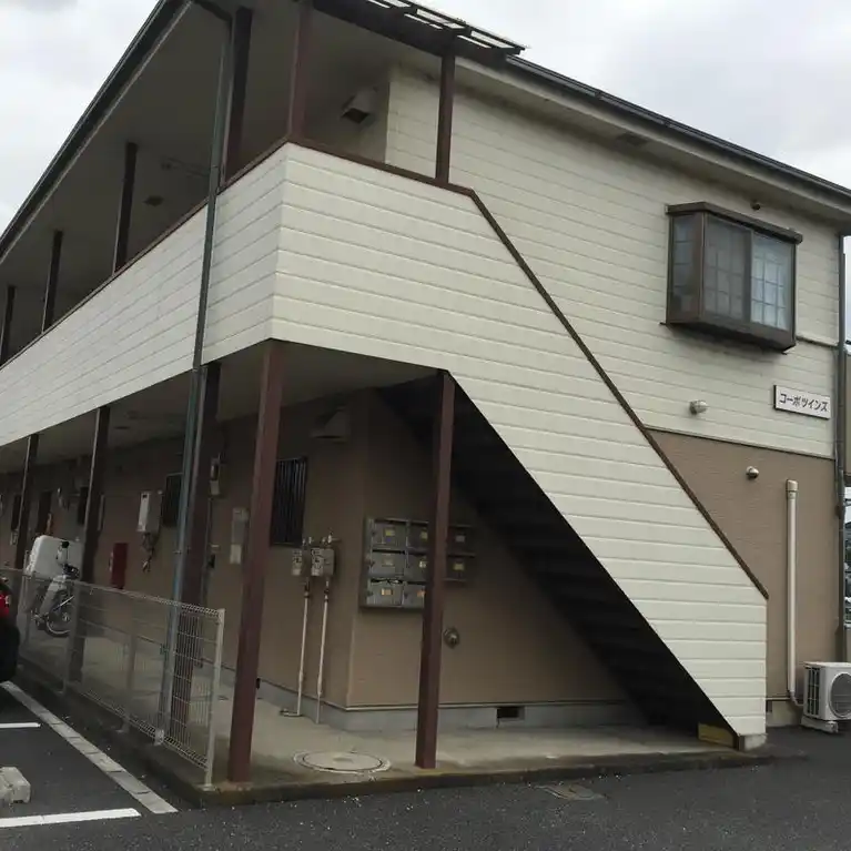コーポツインズ
