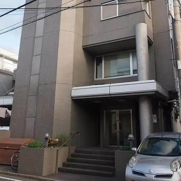 パレス上大岡V