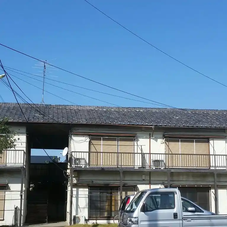 難波荘 外観