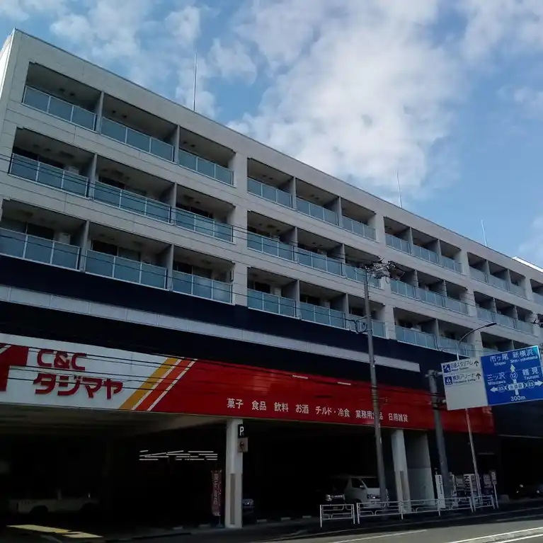T.CITY六角橋