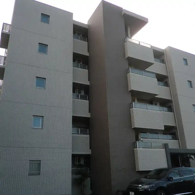 シャトーエミール