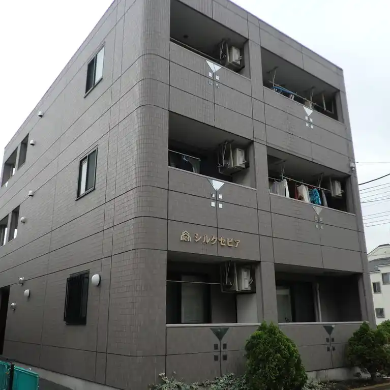 シルクセピア