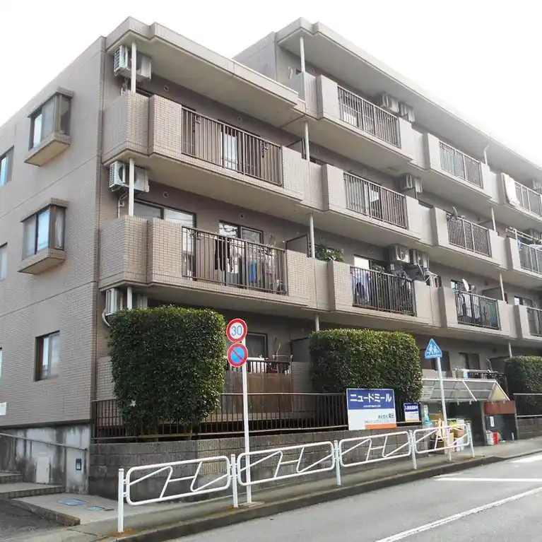 ニュードミール南大沢 外観
