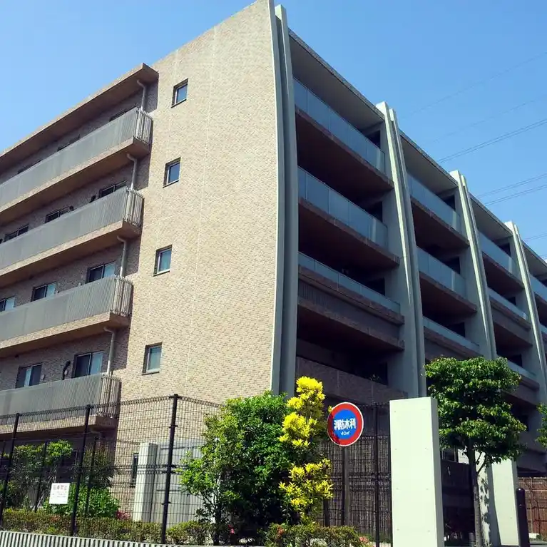 サンクタスシティ長津田みなみ台レジデンスE棟