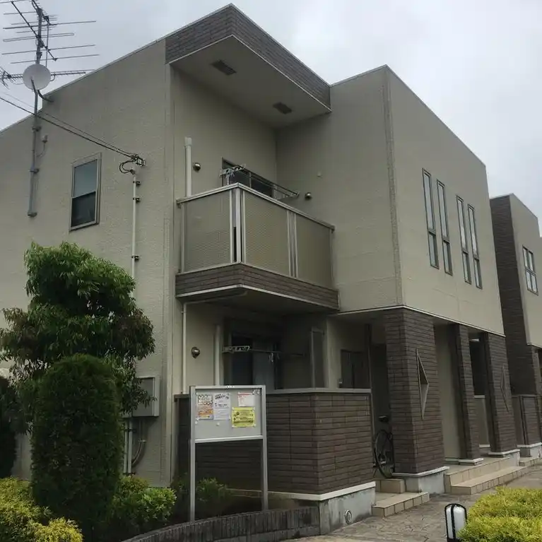 BROOK 外観