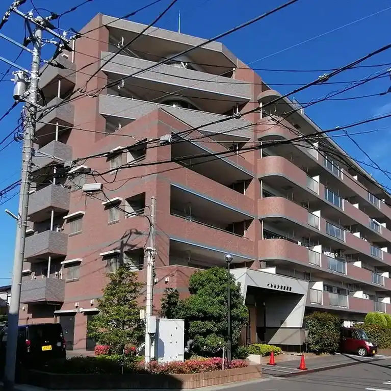 ペルル大和田駅前