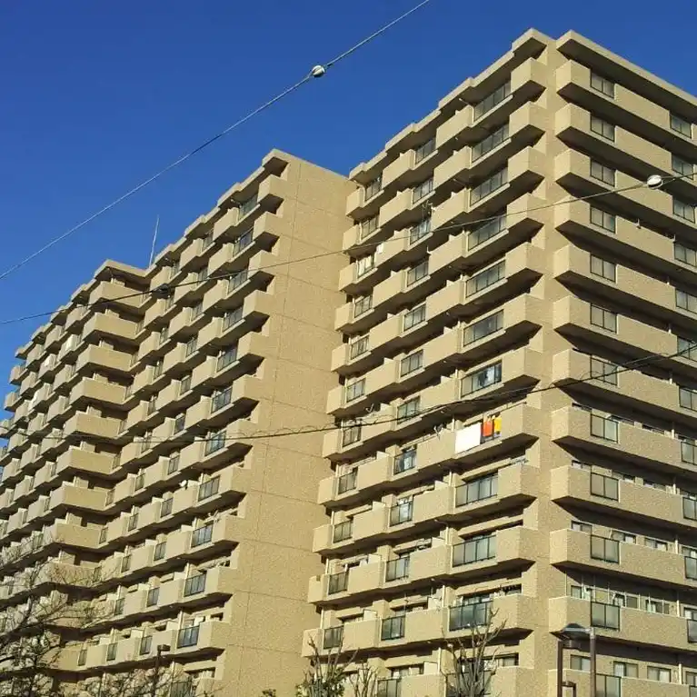 ローヤルシティ鴨居七番館 外観
