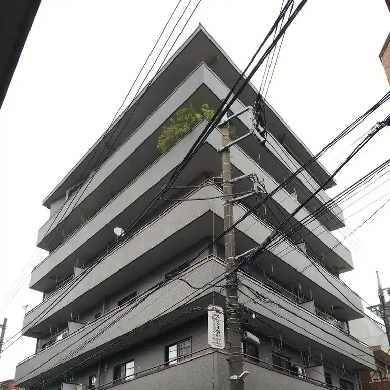 シェルブルー 外観