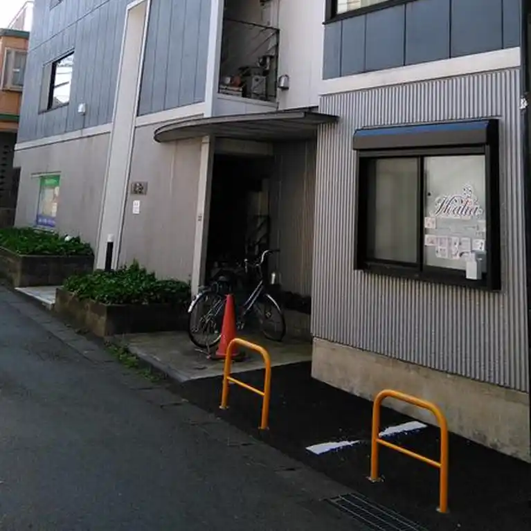 I・S21 外観