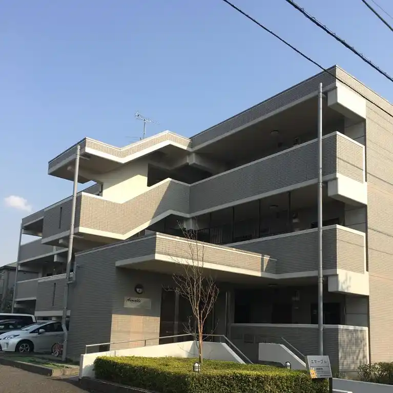 エマーブル