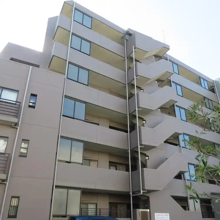 イーストビレッジ 外観
