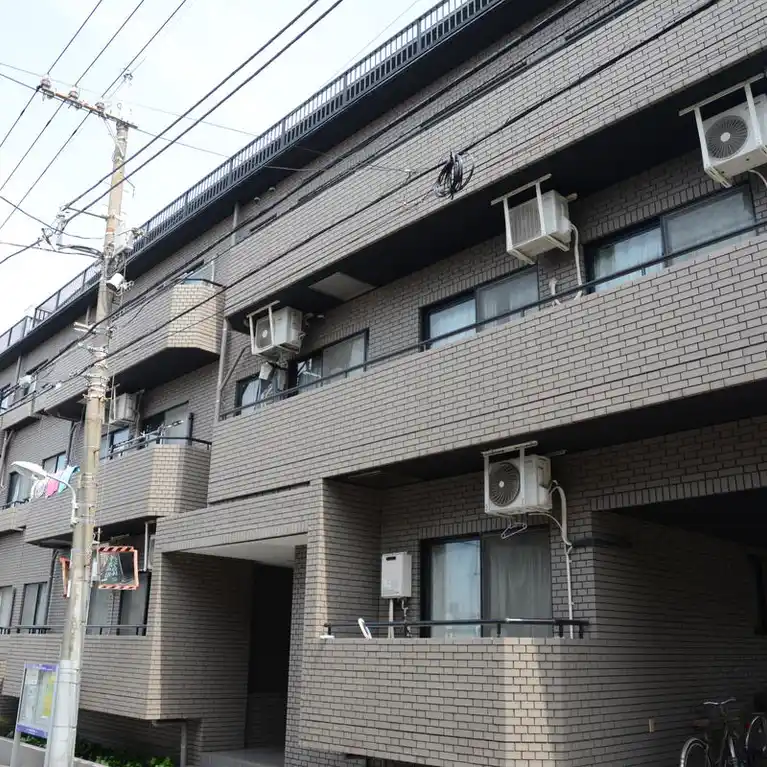 ヒルサイドW 外観