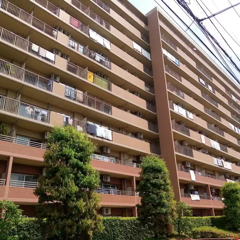フォルスコートグランマークス