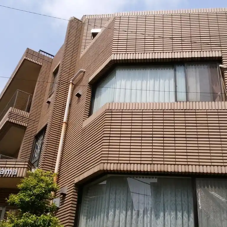 サン池田山 外観