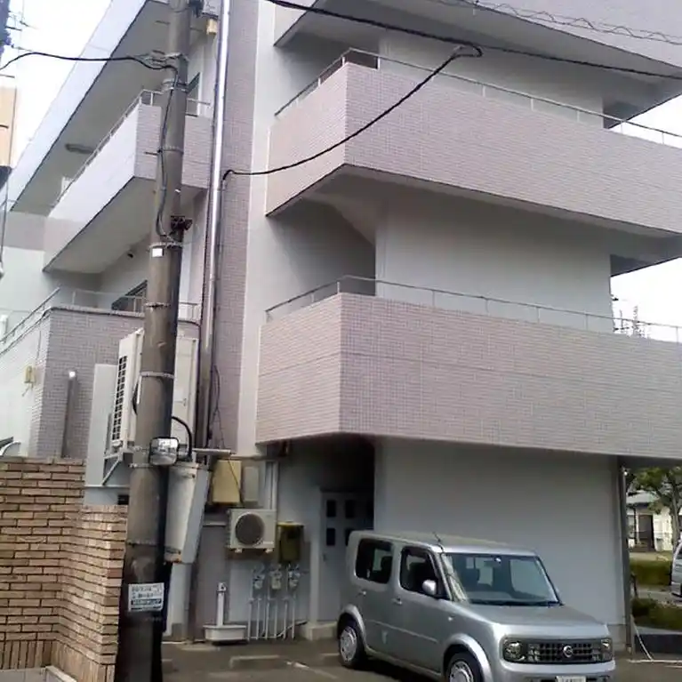 ドームビル