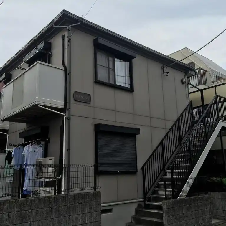 ハイツ先山 外観