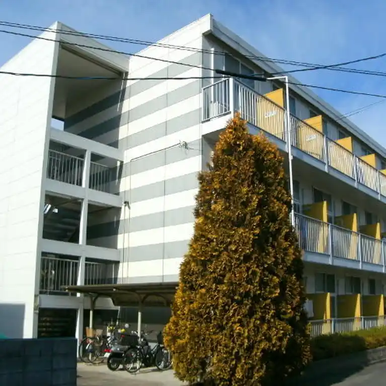 レオパレス銀河 外観