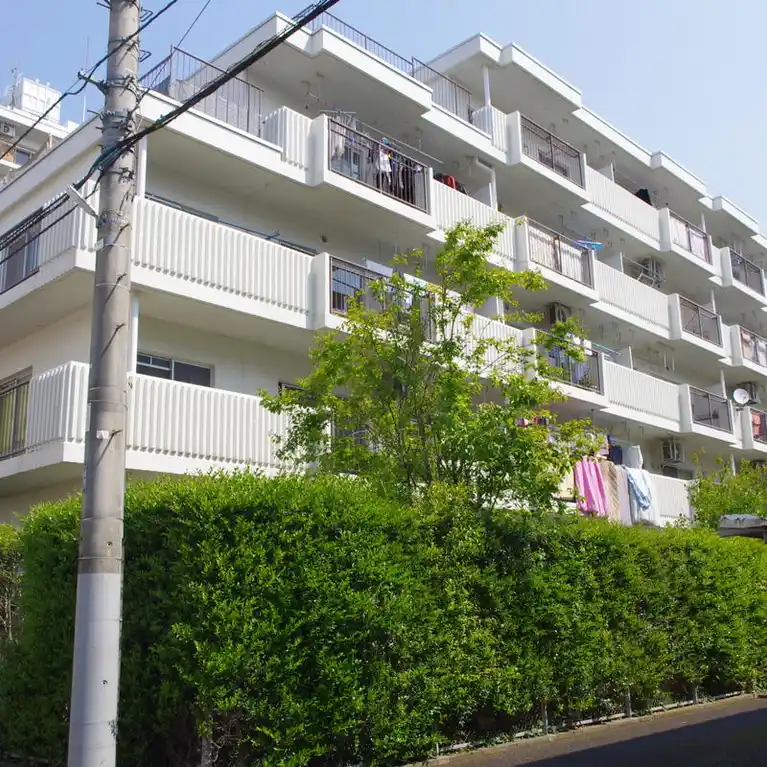 浦和パーク・ファミリアB棟