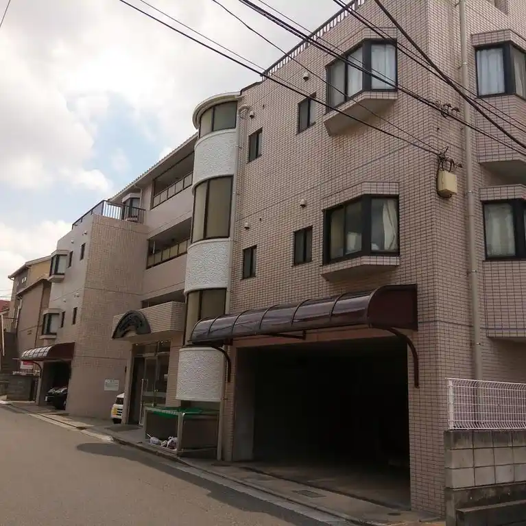 メゾンパストラル
