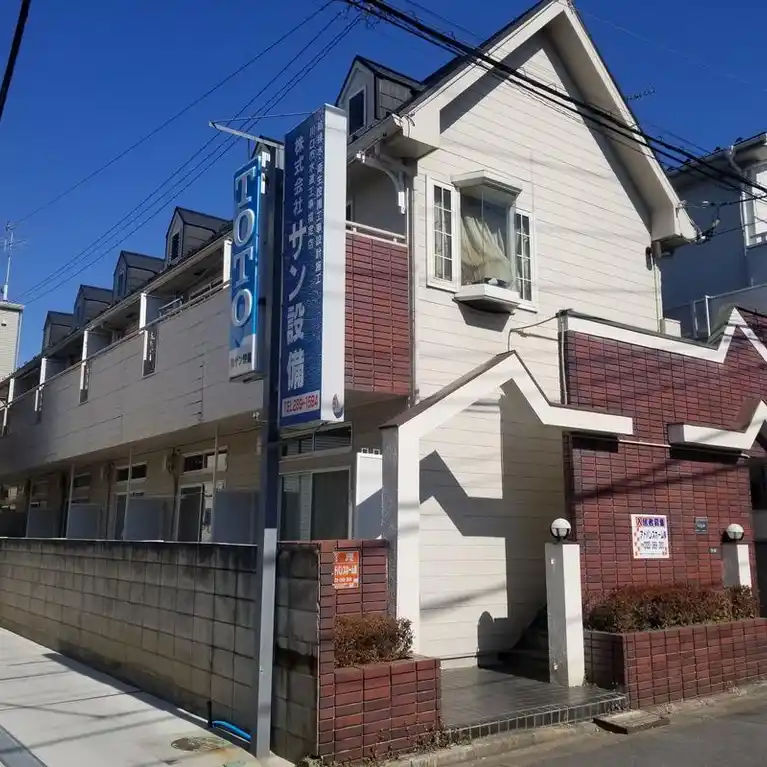 クラレンス上青木西 外観