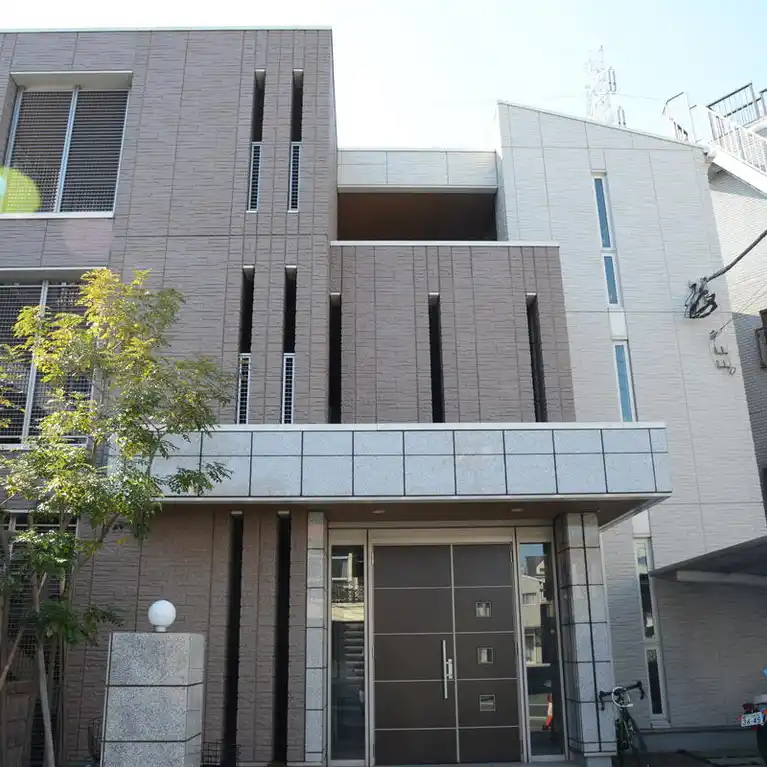 エクレール新川崎 外観