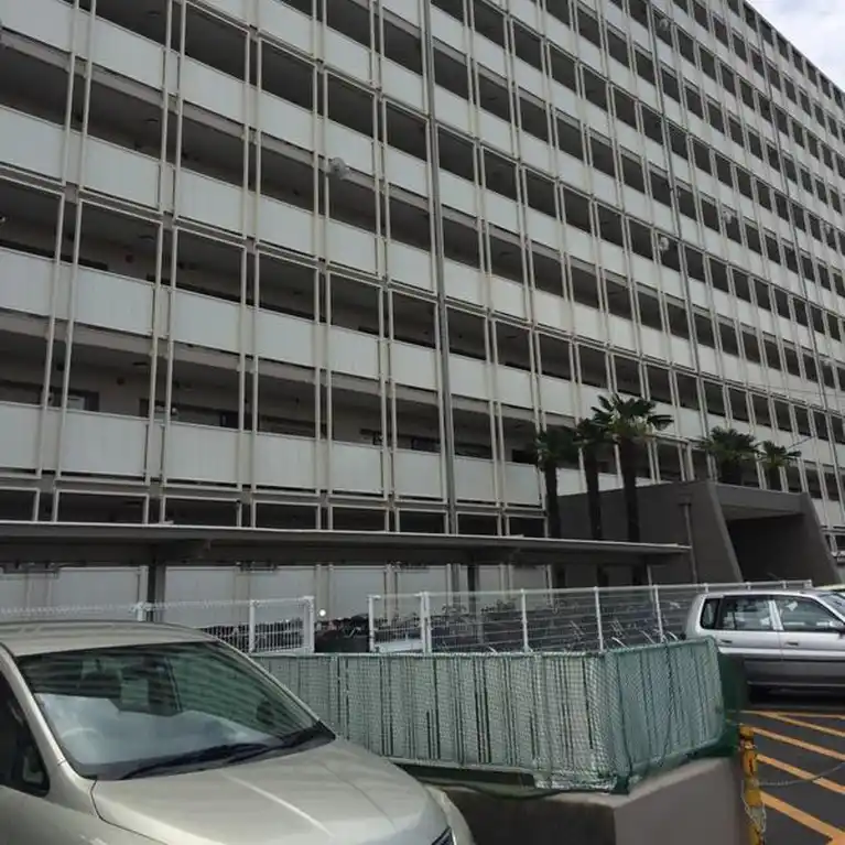根岸ハイツ1号棟 外観