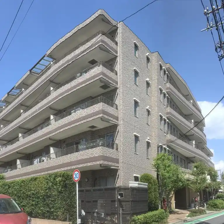 D’グランセ喜多見