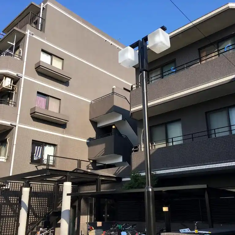コスモスパジオ上馬 外観