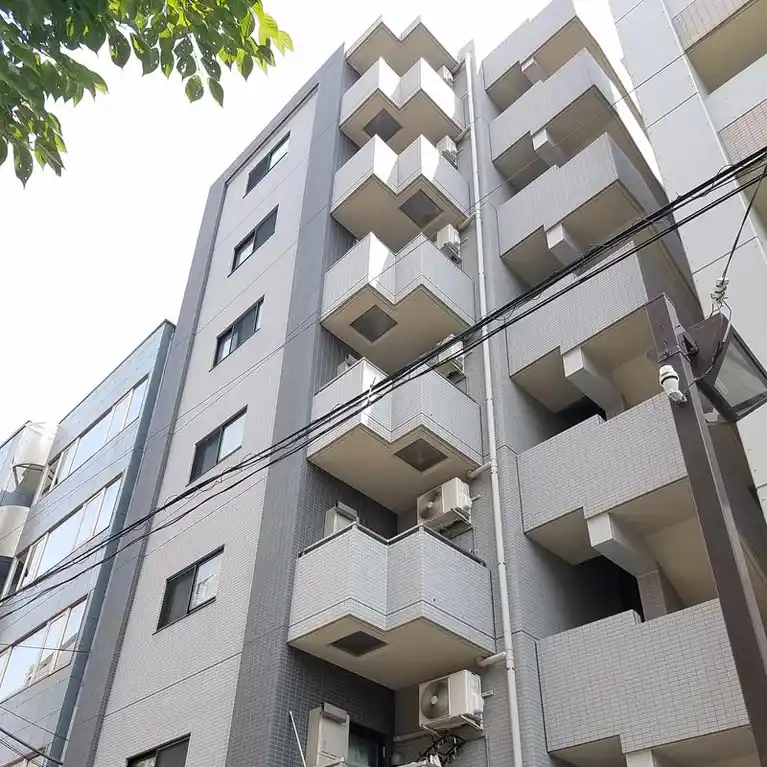 オードリーパレス 外観