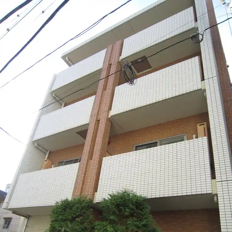 メゾンコルニス 外観