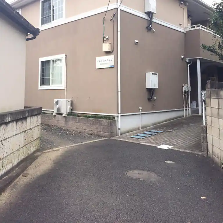 エルミタージュI 外観