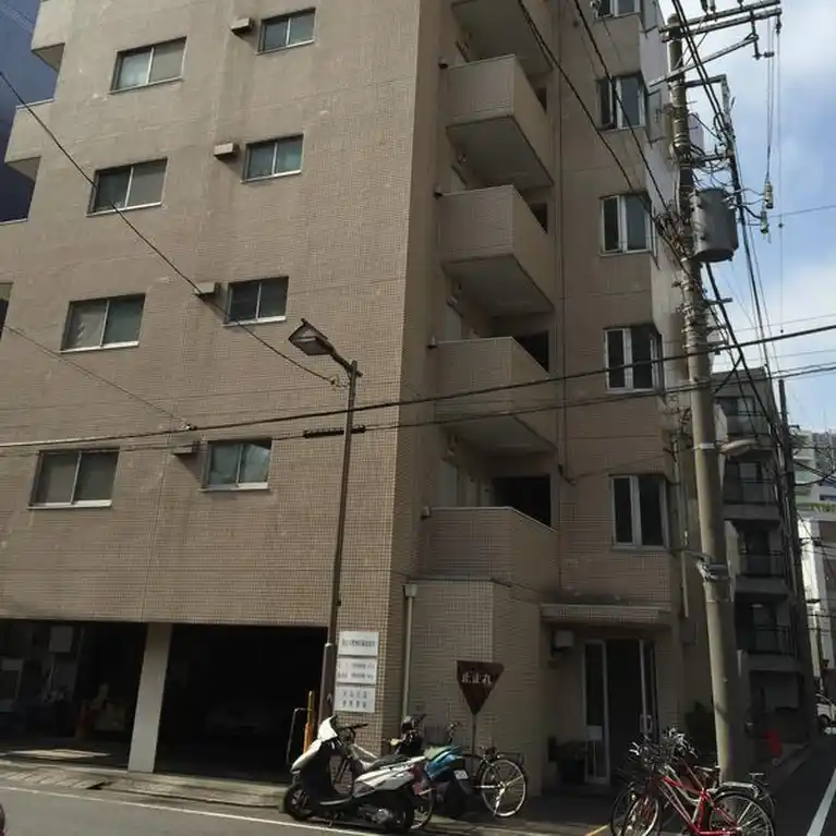 モンプチ 外観