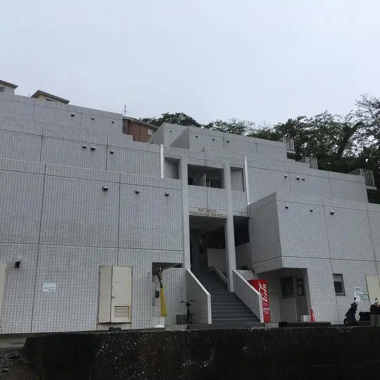 スカイコート横浜富岡