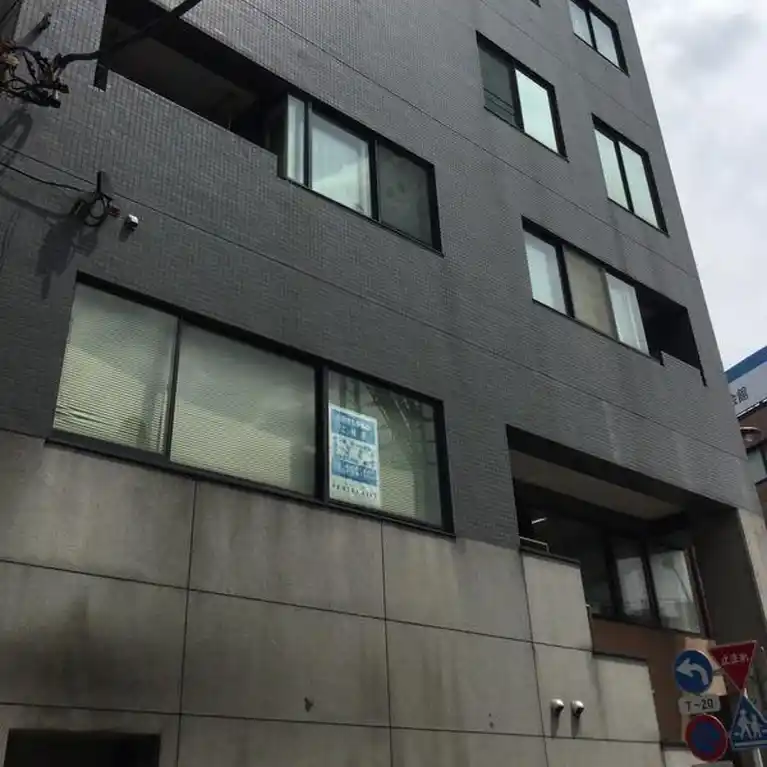 EELHOUSE 外観