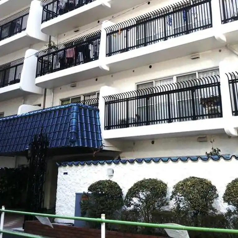 秀和第2田町レジデンス