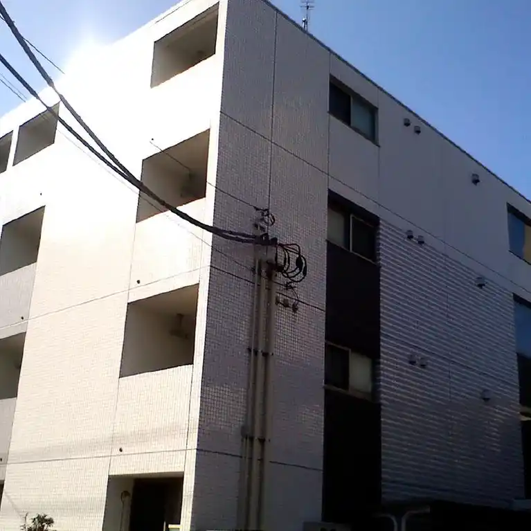 フライハイト 外観