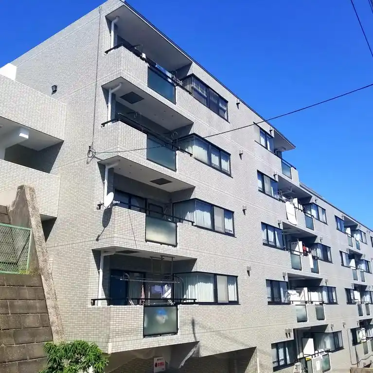 モンシェール富岡 外観