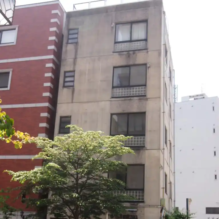 幸ビル 外観