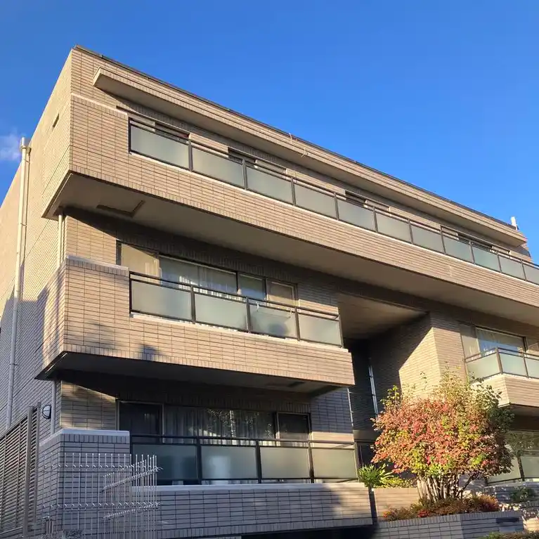 五十嵐ホームズ 外観